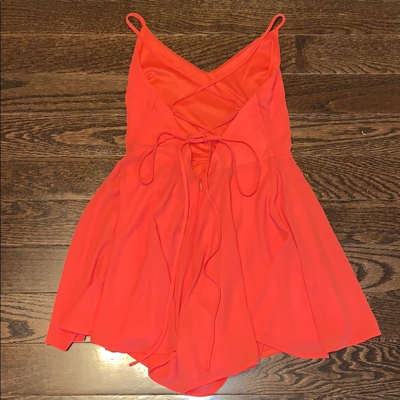 Express Romper - Sz 0 (NWOT) - Picture 2 of 4